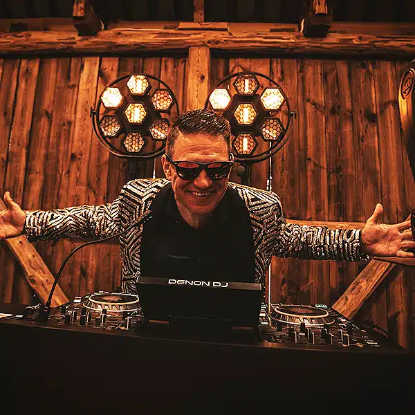 DJ na wesele – oprawa muzyczna i prowadzenie wesela